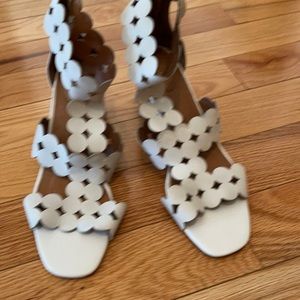 Women’s size 8 white Sudini sandals